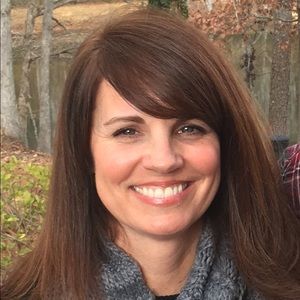 Meet your Posher, Dana